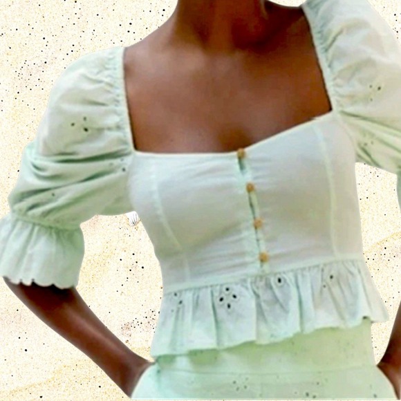 Zara Tops - Zara Embroidered Eyelet Blouse M Puff Sleeve Cropped Top Mint Green Coquette